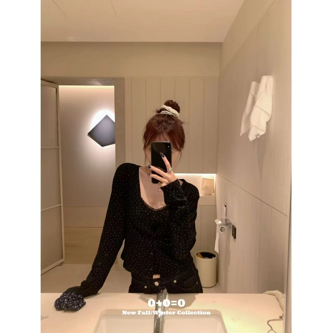 0+0=0【暗夜蔷薇】碎花休闲时尚套装女新款开衫上衣V领吊带-2608