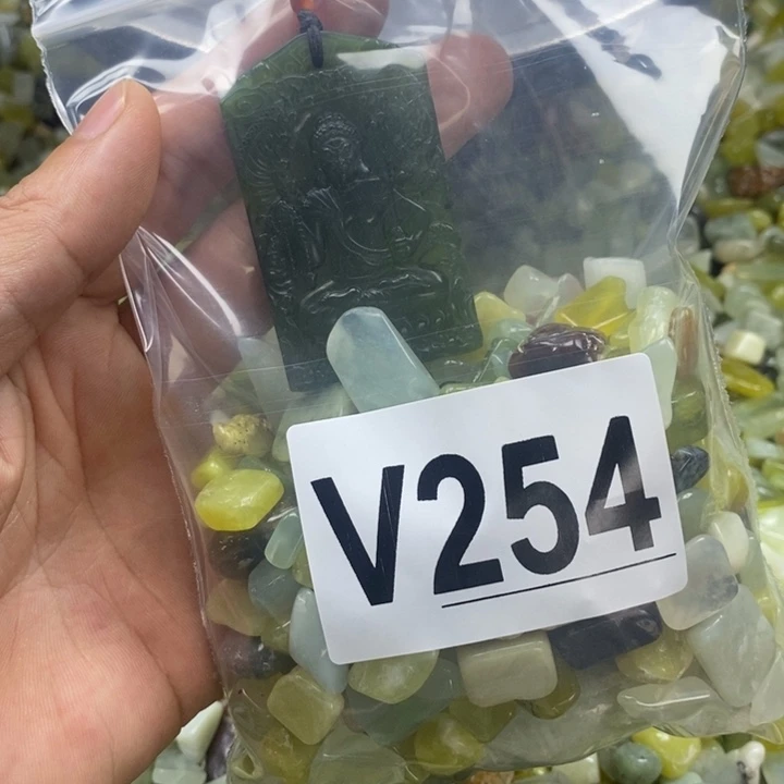 蛇纹石玉未镶嵌鱼缸石