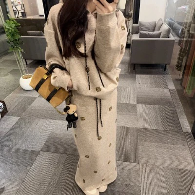 2025冬款慵懒感上衣裙子显瘦宽松时尚减龄休闲套装裙