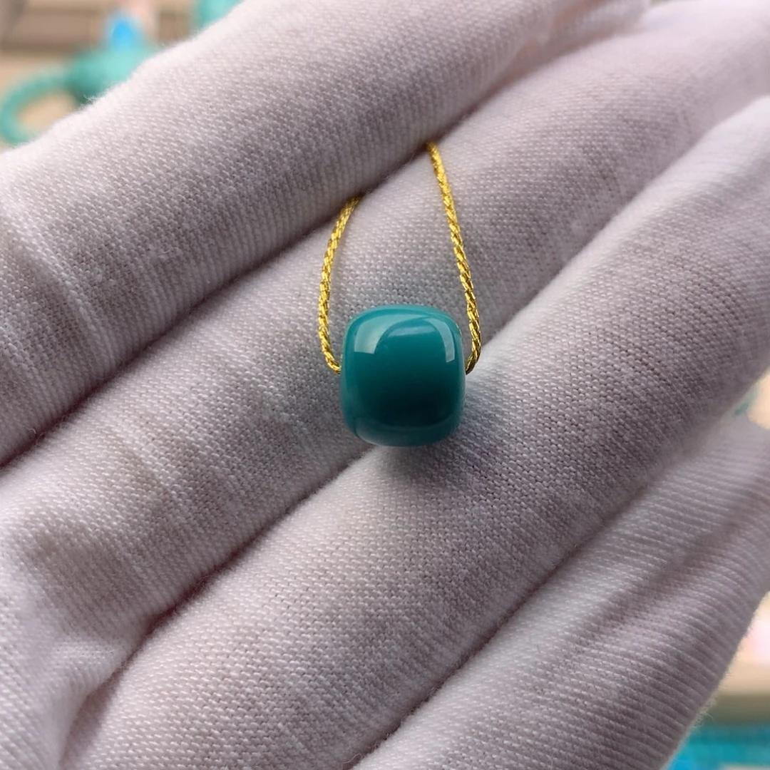 绿松石未镶嵌珠宝奇石9.8*8.5