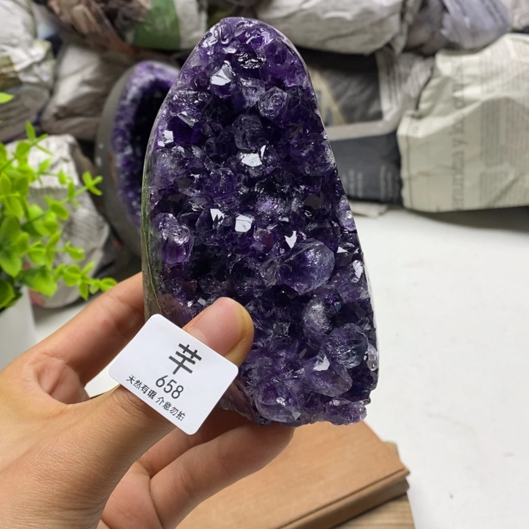 未镶嵌珠宝半成品水晶