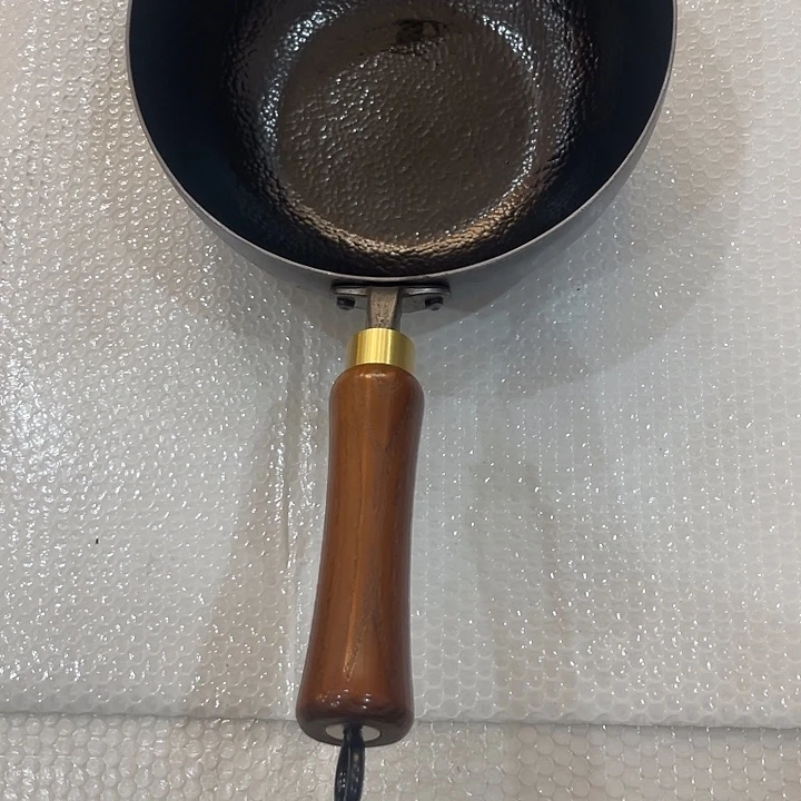 熟铁24奶锅微瑕特价不退不换