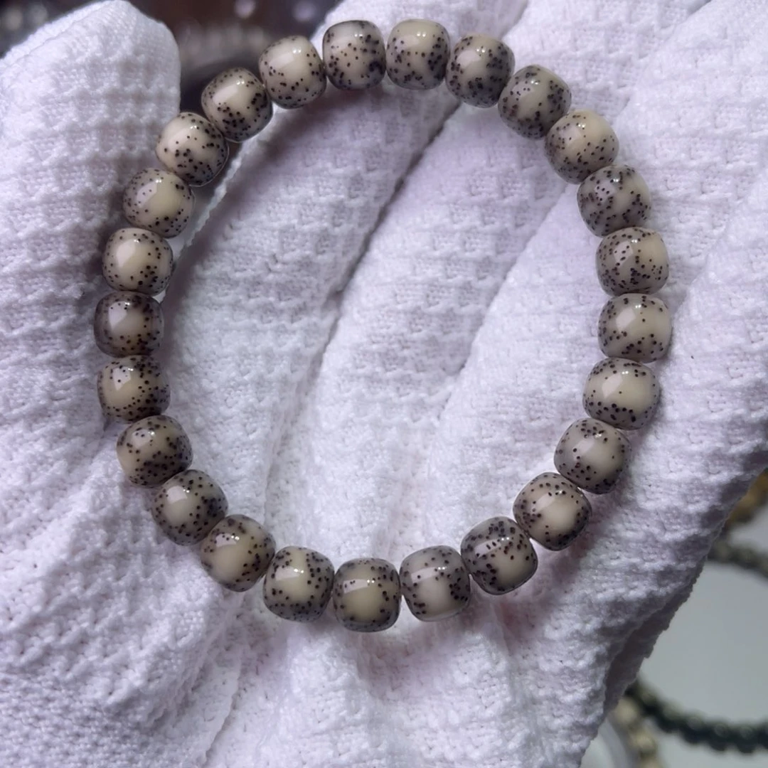 文玩核桃手串放漏价看好不退不换