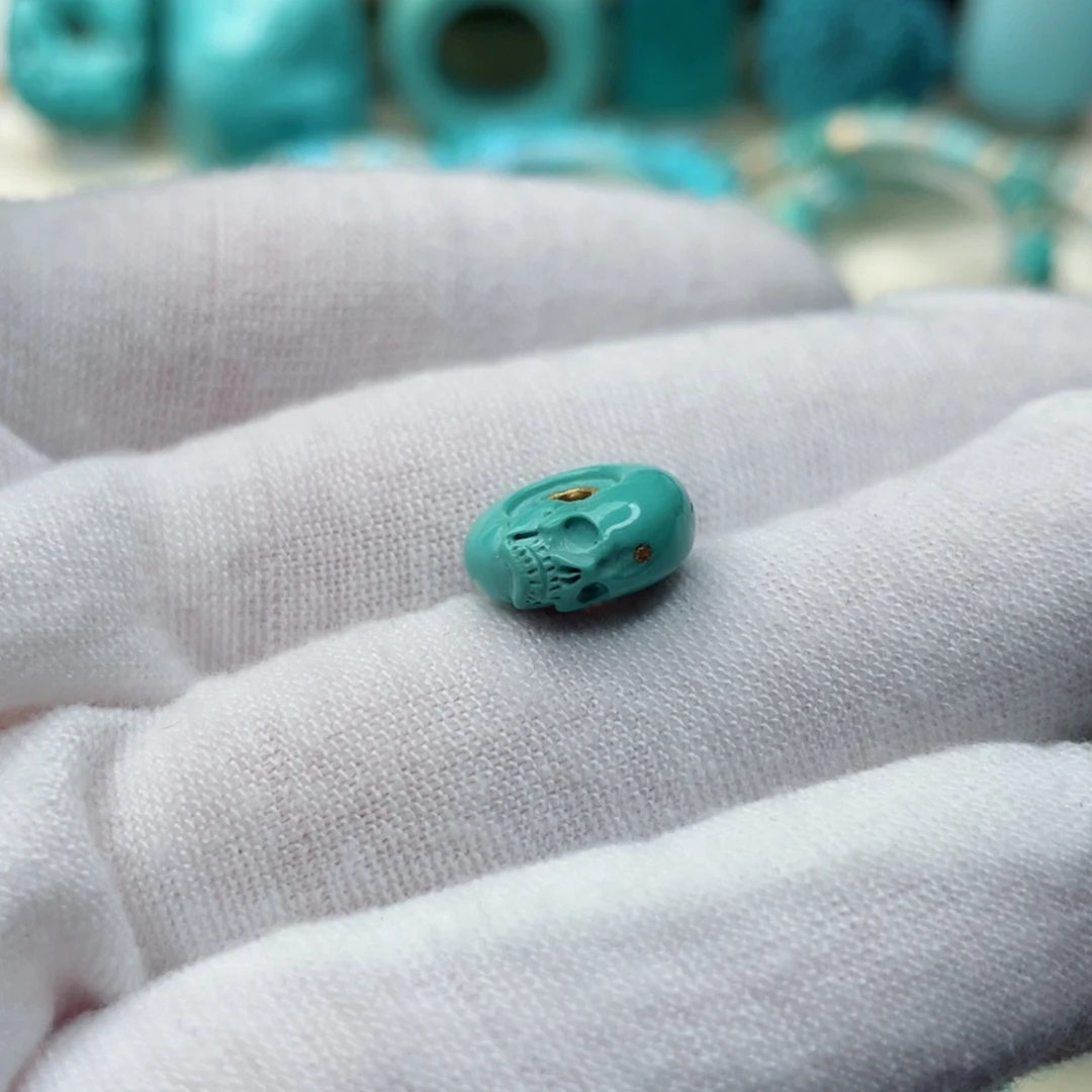 未镶嵌绿松石珠宝奇石