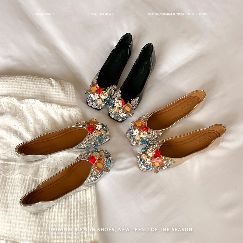 真皮版法式气质晚风浅口单鞋女2025春秋新款平底水钻花朵装饰单鞋