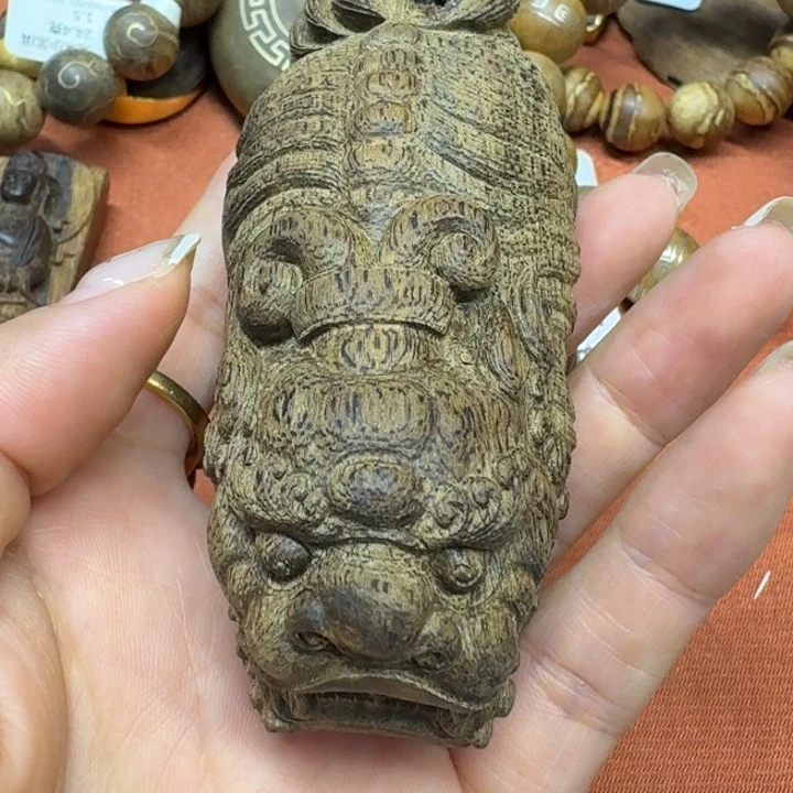 大叶紫檀（黑酸枝木类）