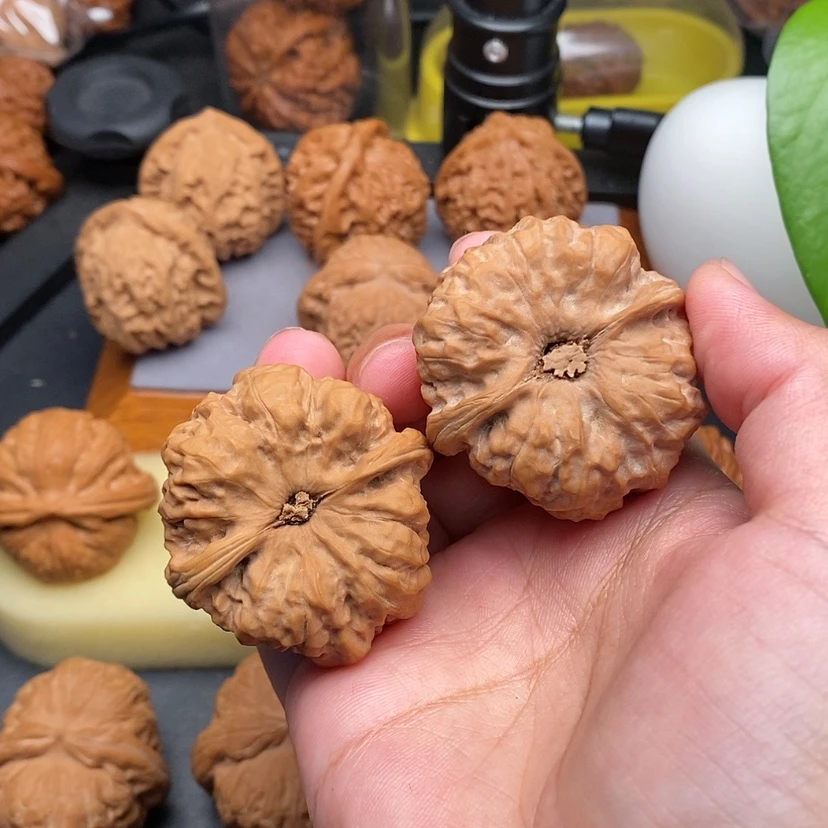 【闪购商品】文玩核桃把件查****t蛤蟆头