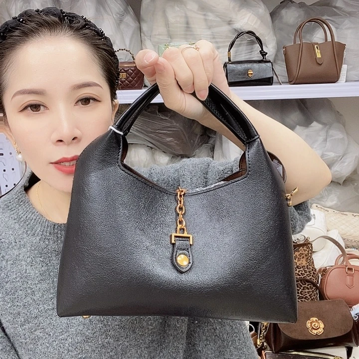 蚕丝小牛剖层皮革PU9392