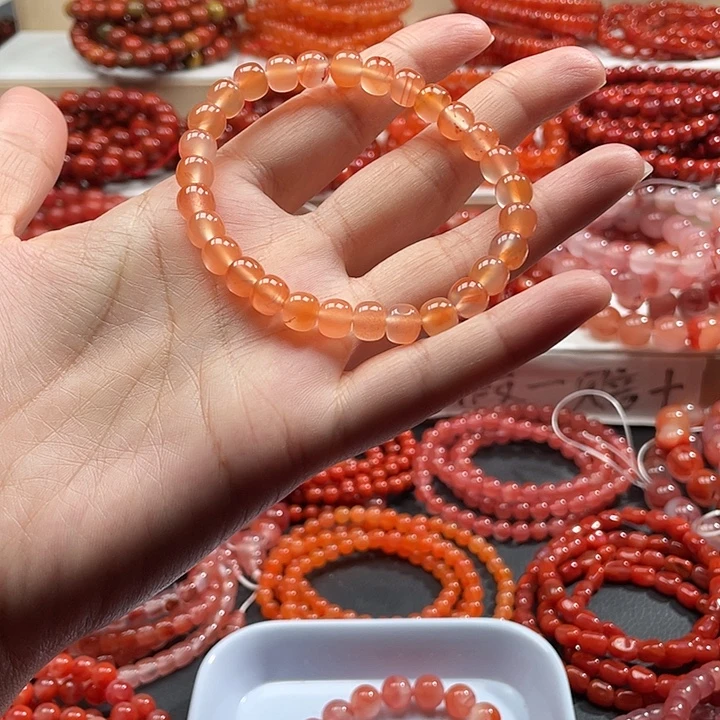 南红玛瑙未镶嵌手链