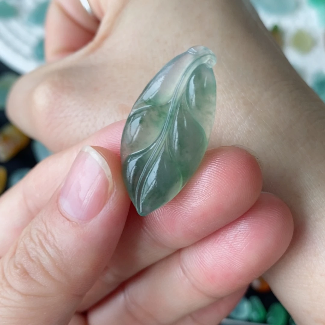 定制翡翠未镶嵌树叶