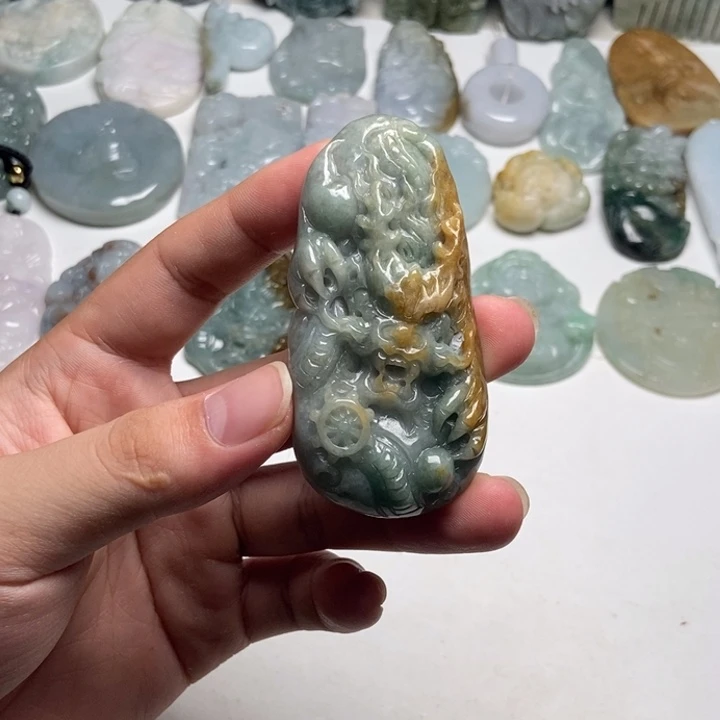 颈饰未镶嵌翡翠龙牌27