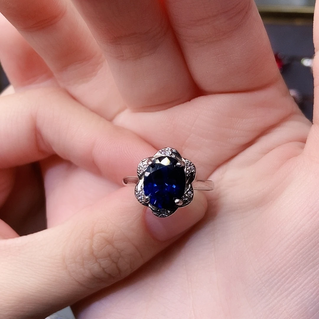 银S925镶嵌戒指蓝宝石