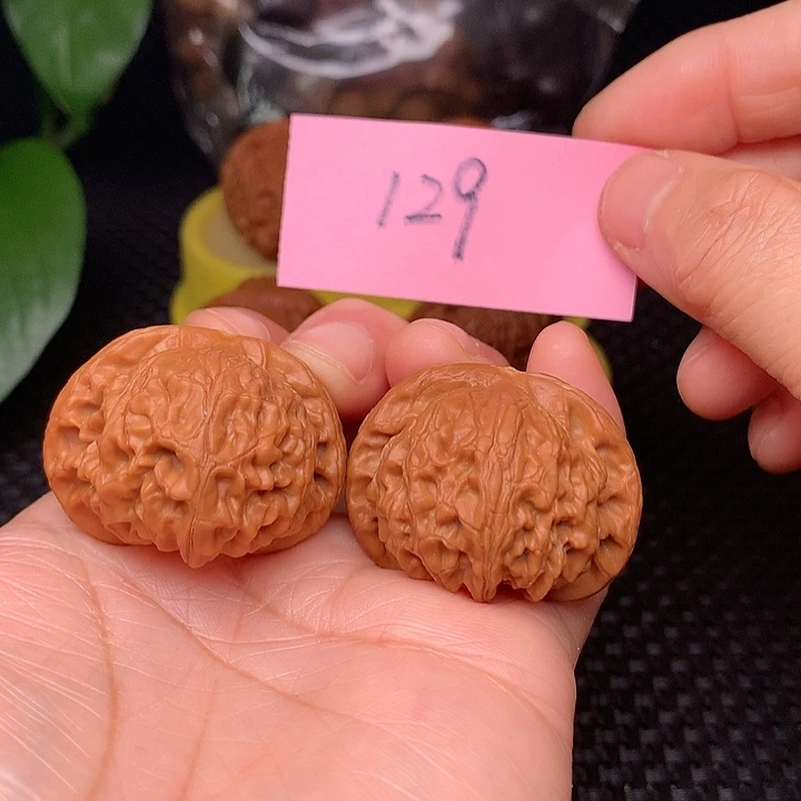 【闪购商品】把件文玩核桃36.6宫灯129