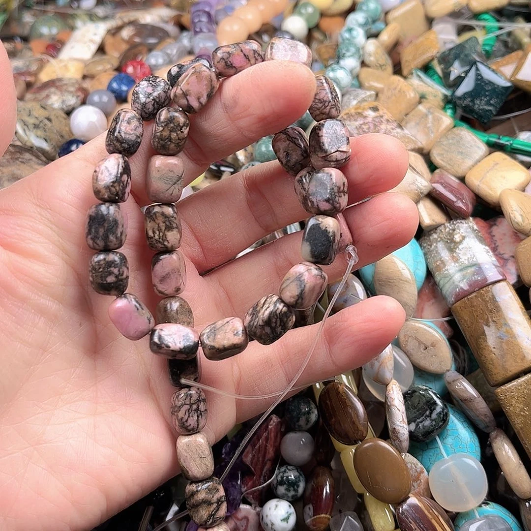 么***哒石英质玉未镶嵌手饰