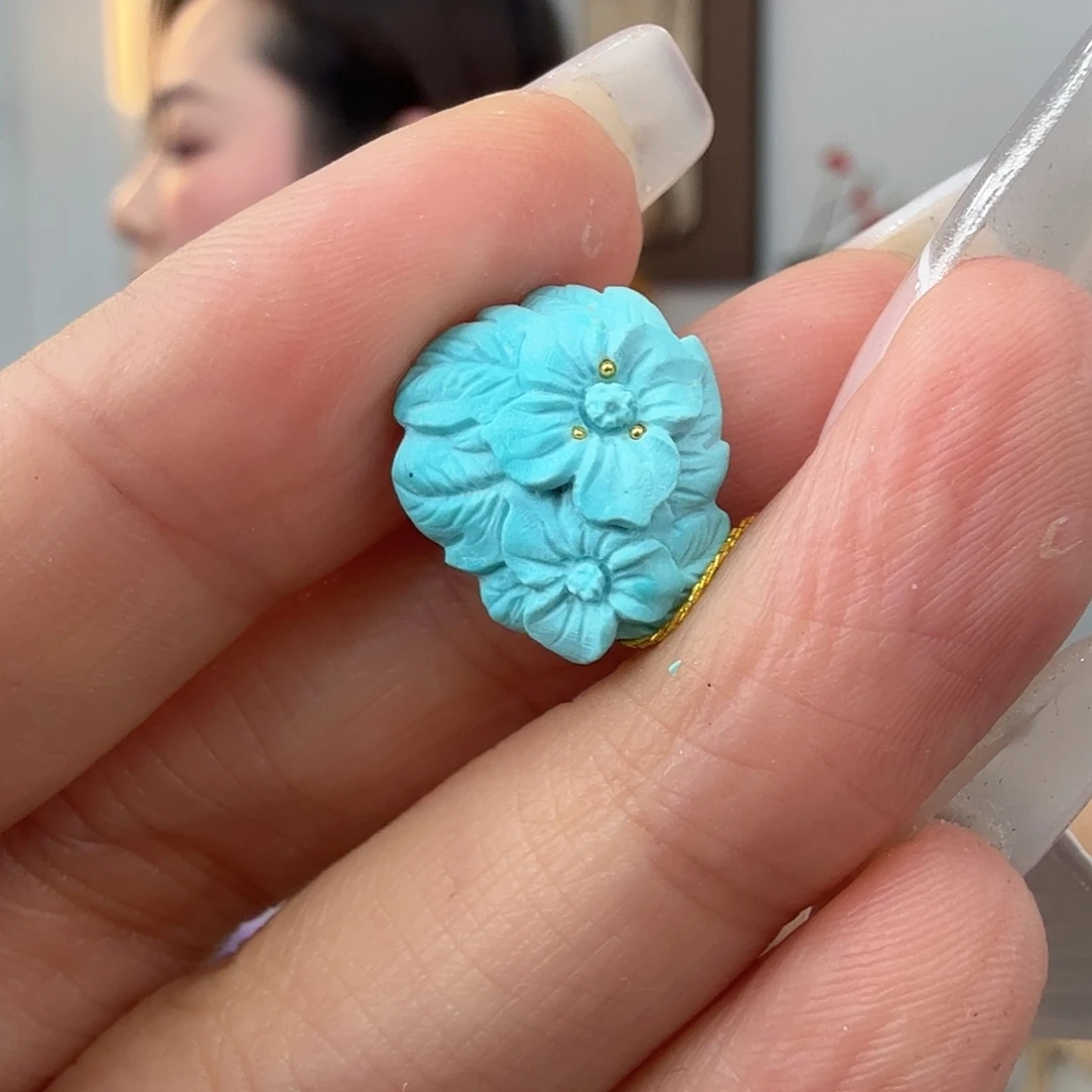 绿松石未镶嵌珠宝奇石