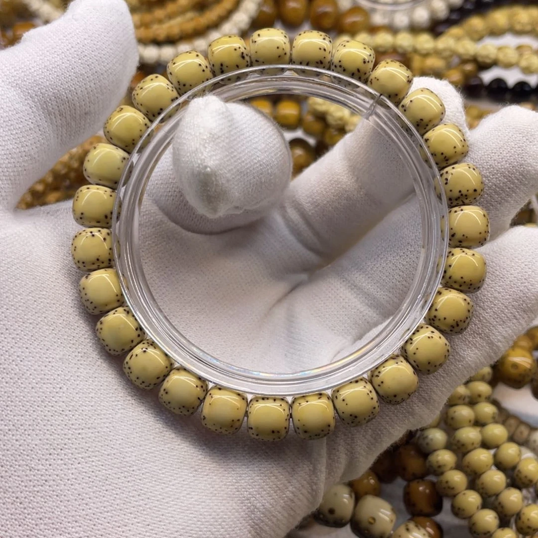 星月菩提吊坠黄金色8.5/7.5河豚大留白小细星