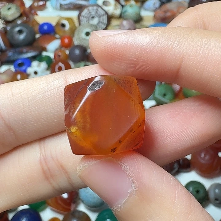 侠***客玛瑙/玉髓未镶嵌玛瑙