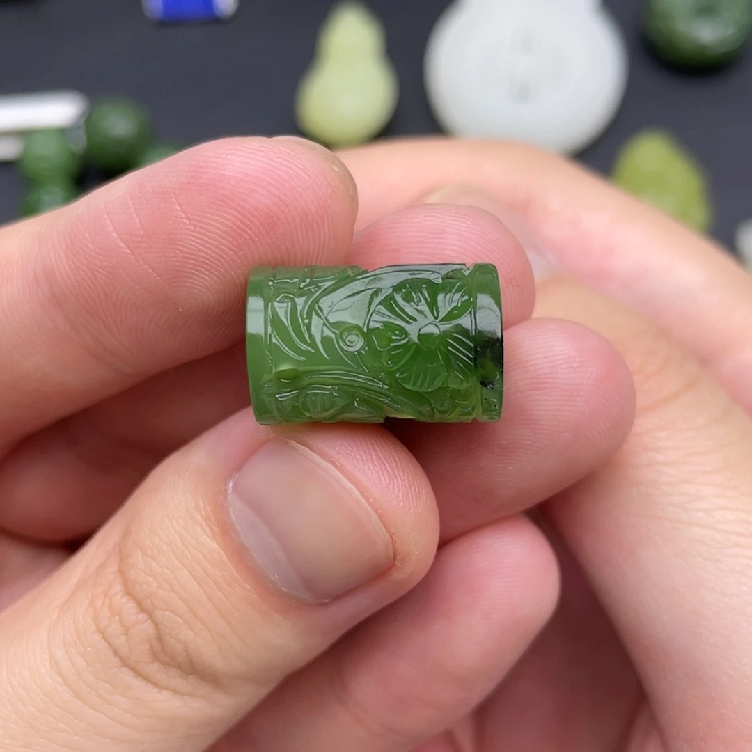 【闪购商品】颈饰未镶嵌和田玉