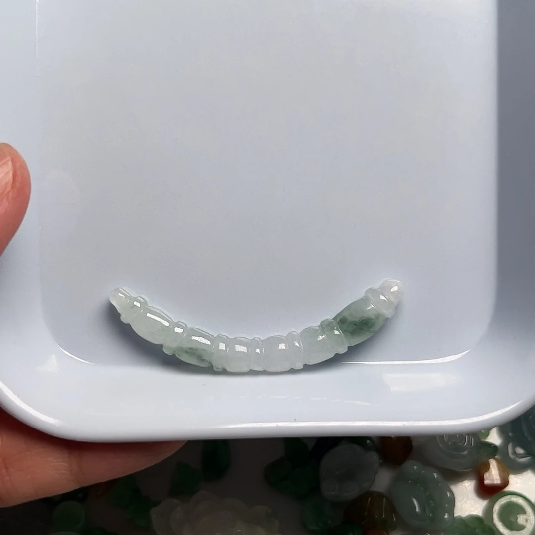 颈饰未镶嵌翡翠天然翡翠