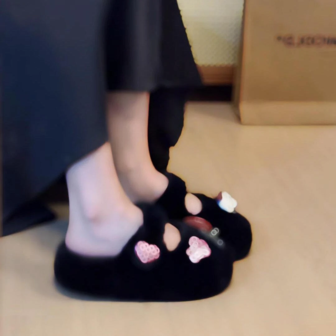 潮流时尚复古卡通小熊毛毛鞋女2025秋季新款保暖柔软舒适半拖鞋