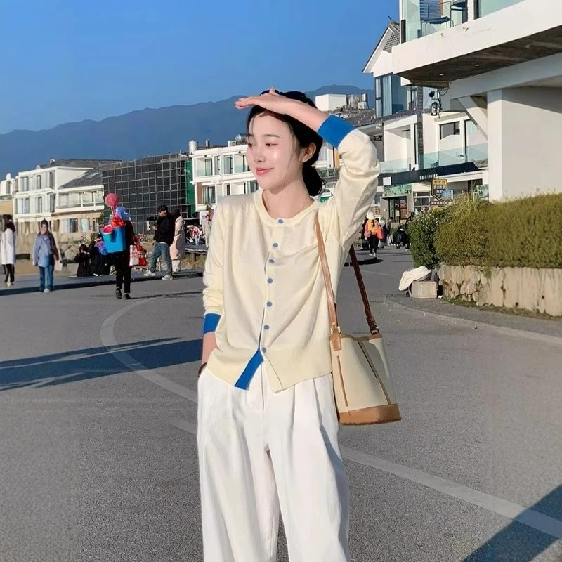 法式假两件撞色圆领针织开衫女春秋独特超好看毛衣外套设计感上衣