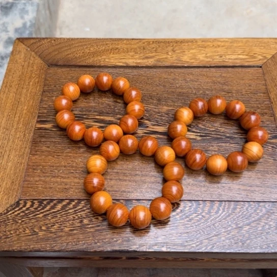 柏木（崖柏）全陈化老料把件串2.0发一串