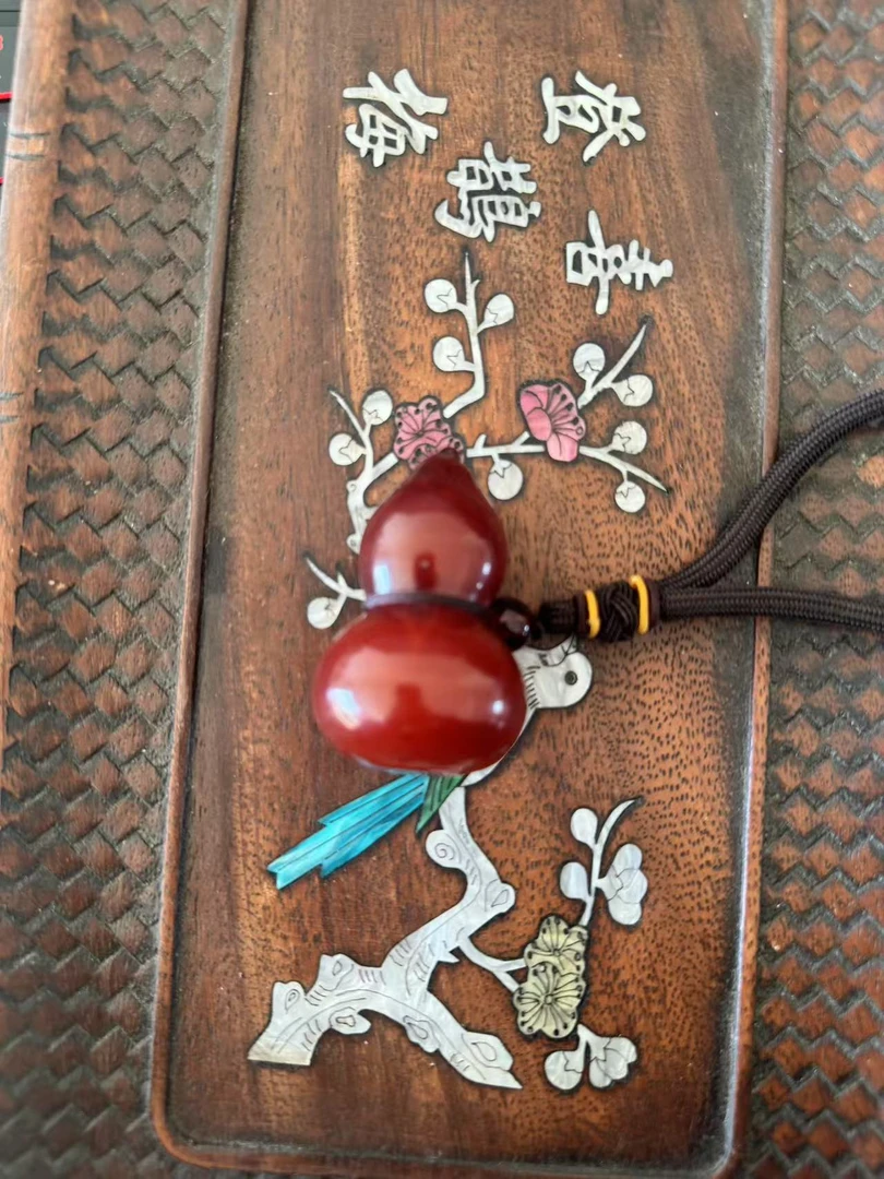 【闪购商品】葫芦蜜蜡吊坠