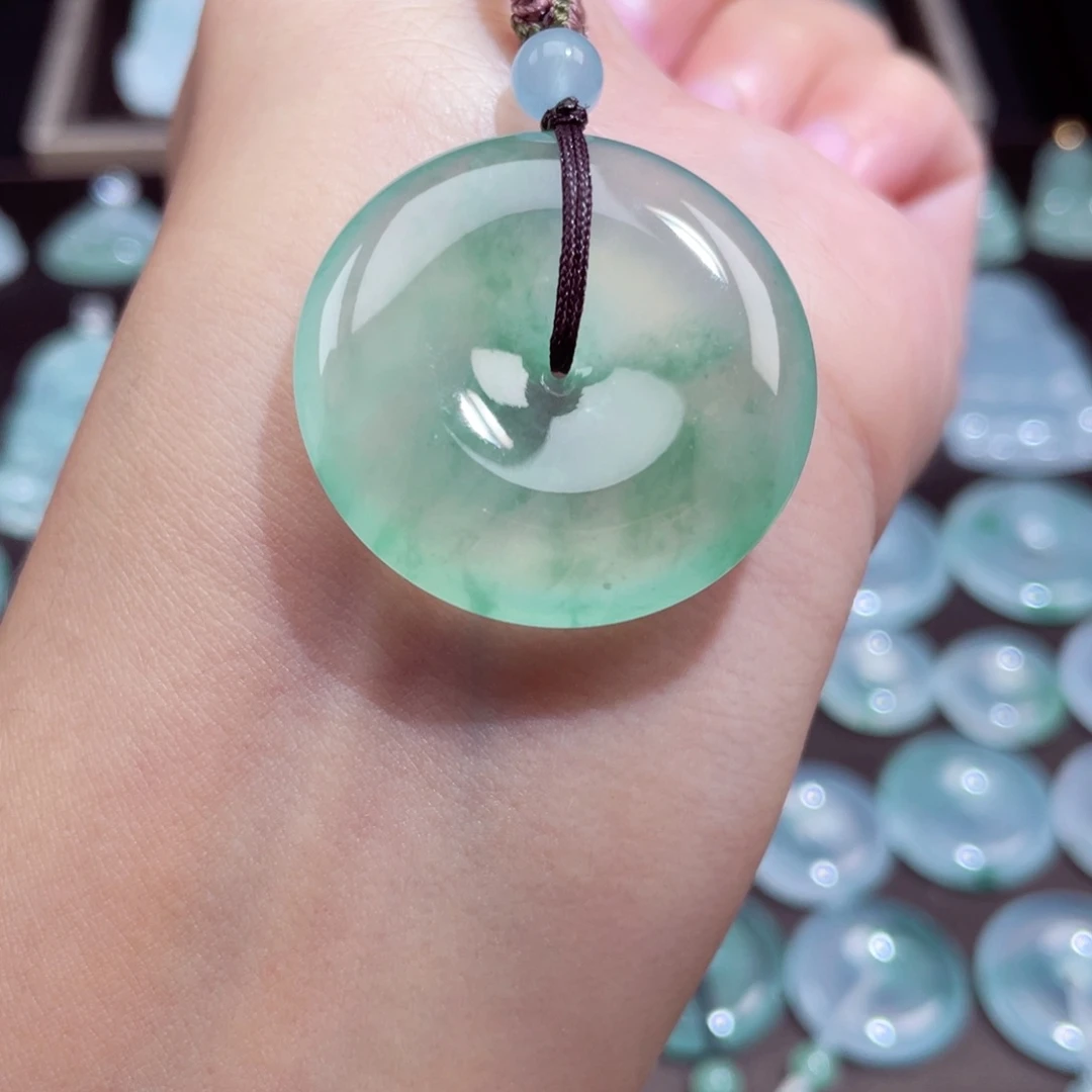 颈饰未镶嵌翡翠扣子