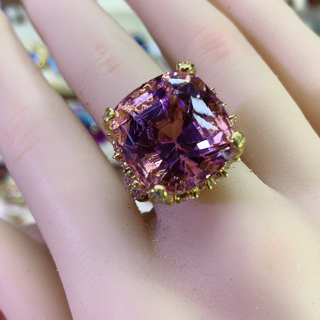 锂辉石戒指9K金镶嵌