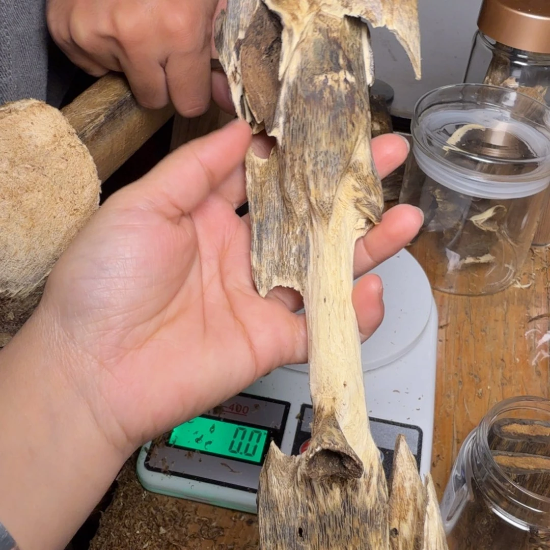 白奇沉香块料沉香摆件