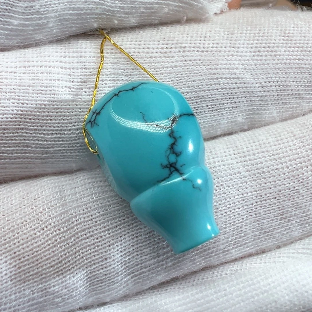 绿松石配饰未镶嵌