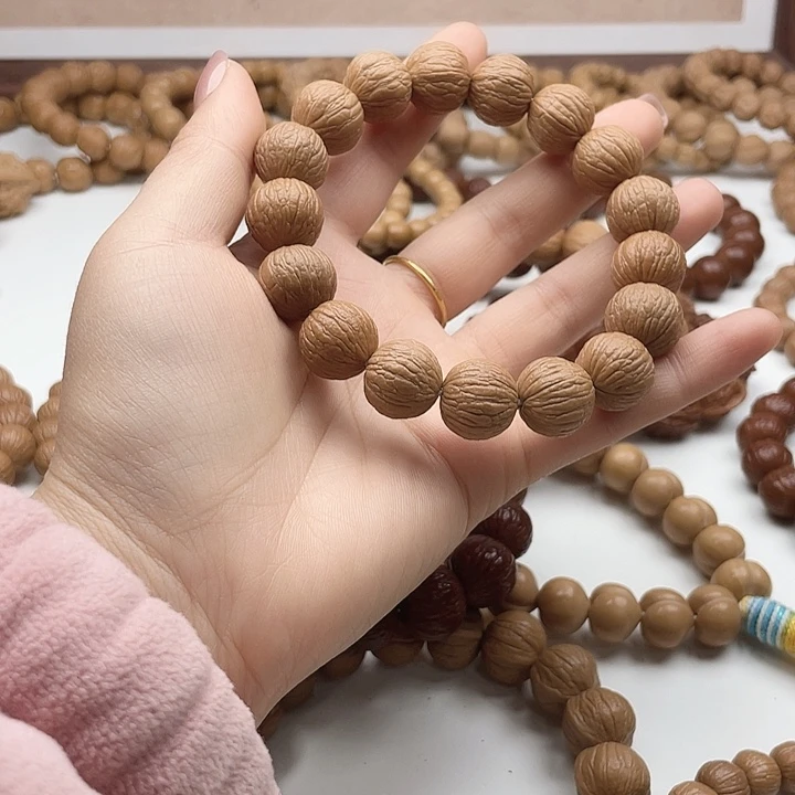 龙***）吊坠猴头核桃猴头