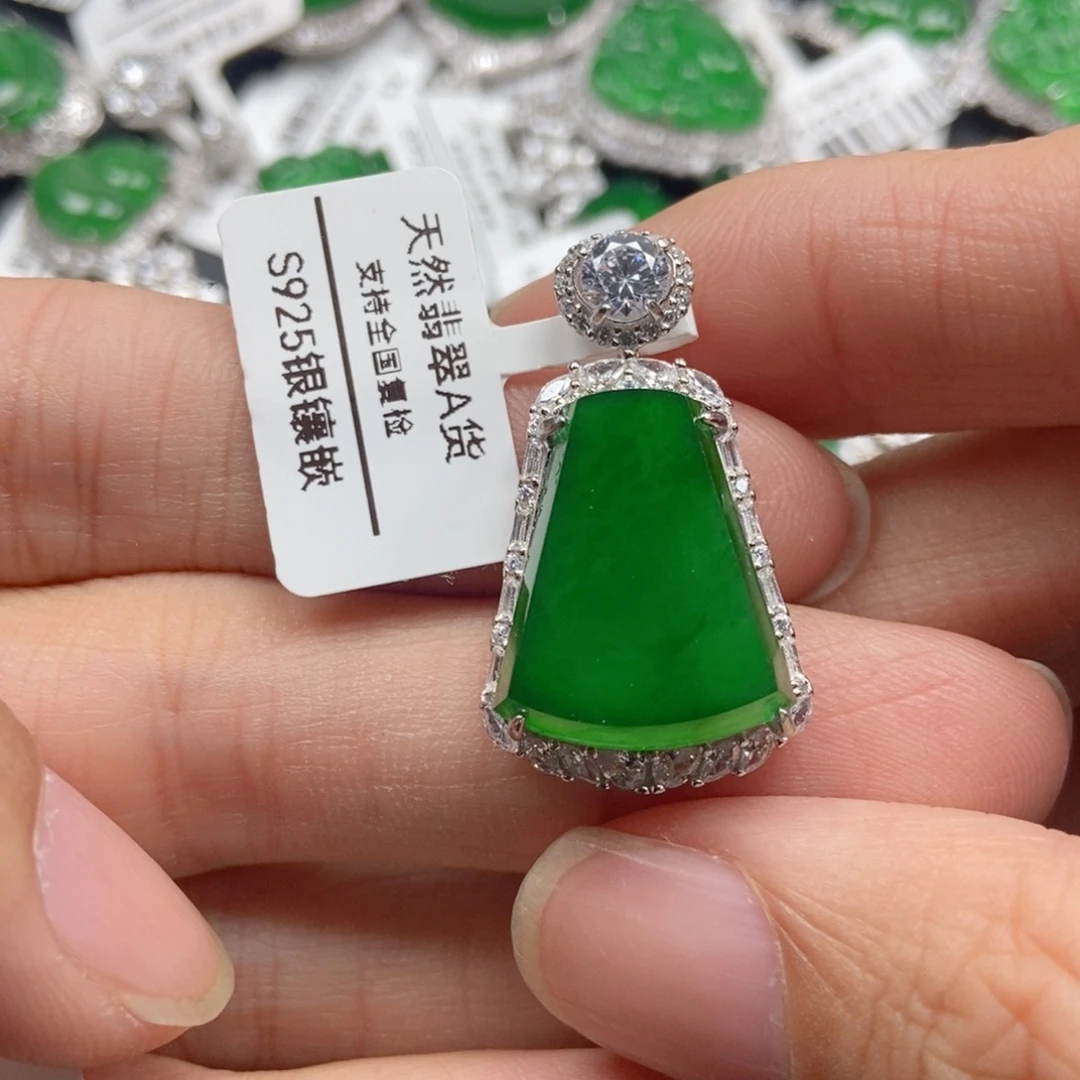 翡翠银S925镶嵌颈饰