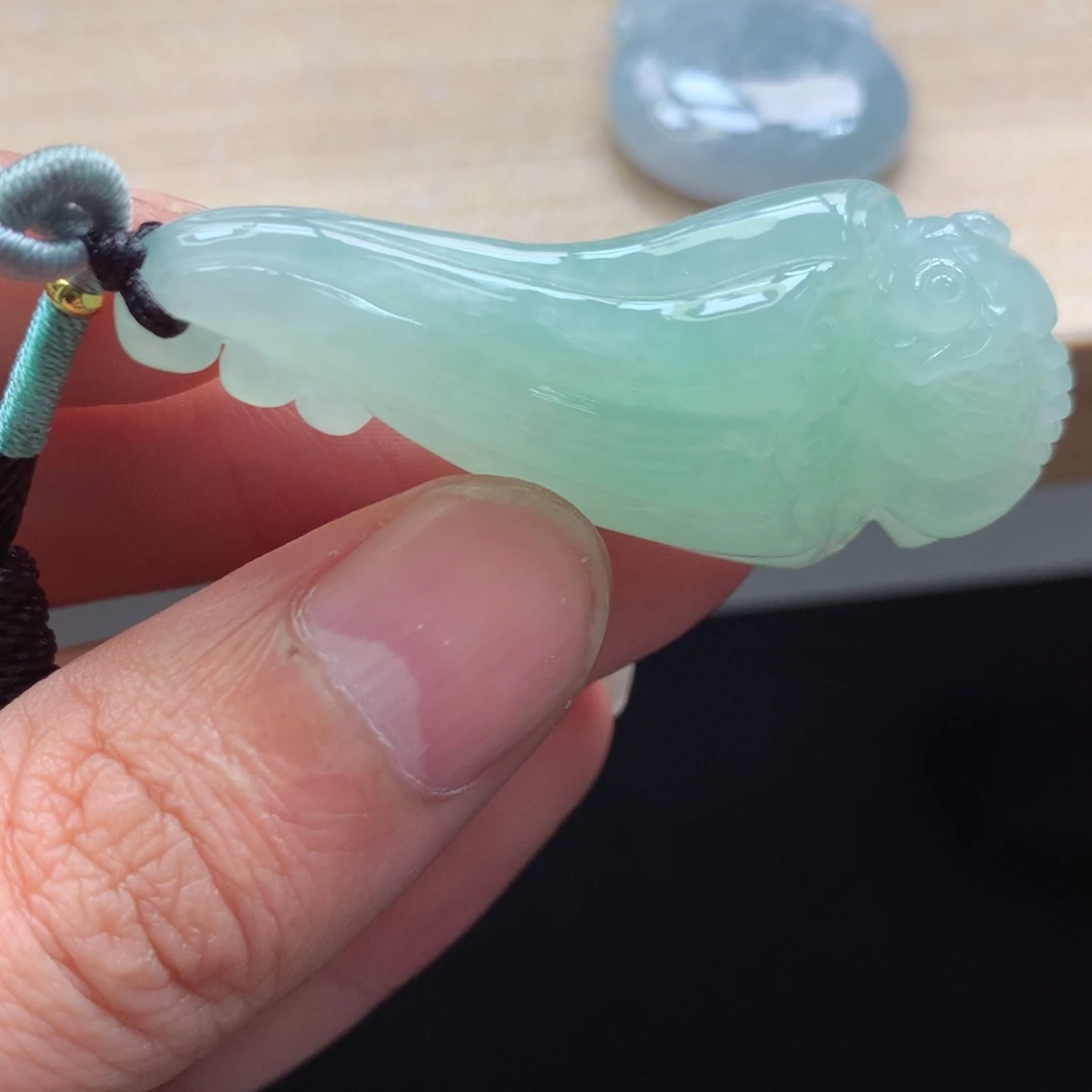 颈饰未镶嵌翡翠吊坠