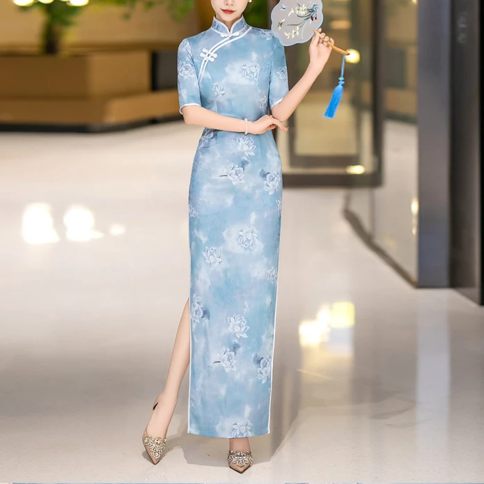 走秀旗袍女长款显瘦连衣裙气质优雅高级感中式改良版旗袍新款长裙