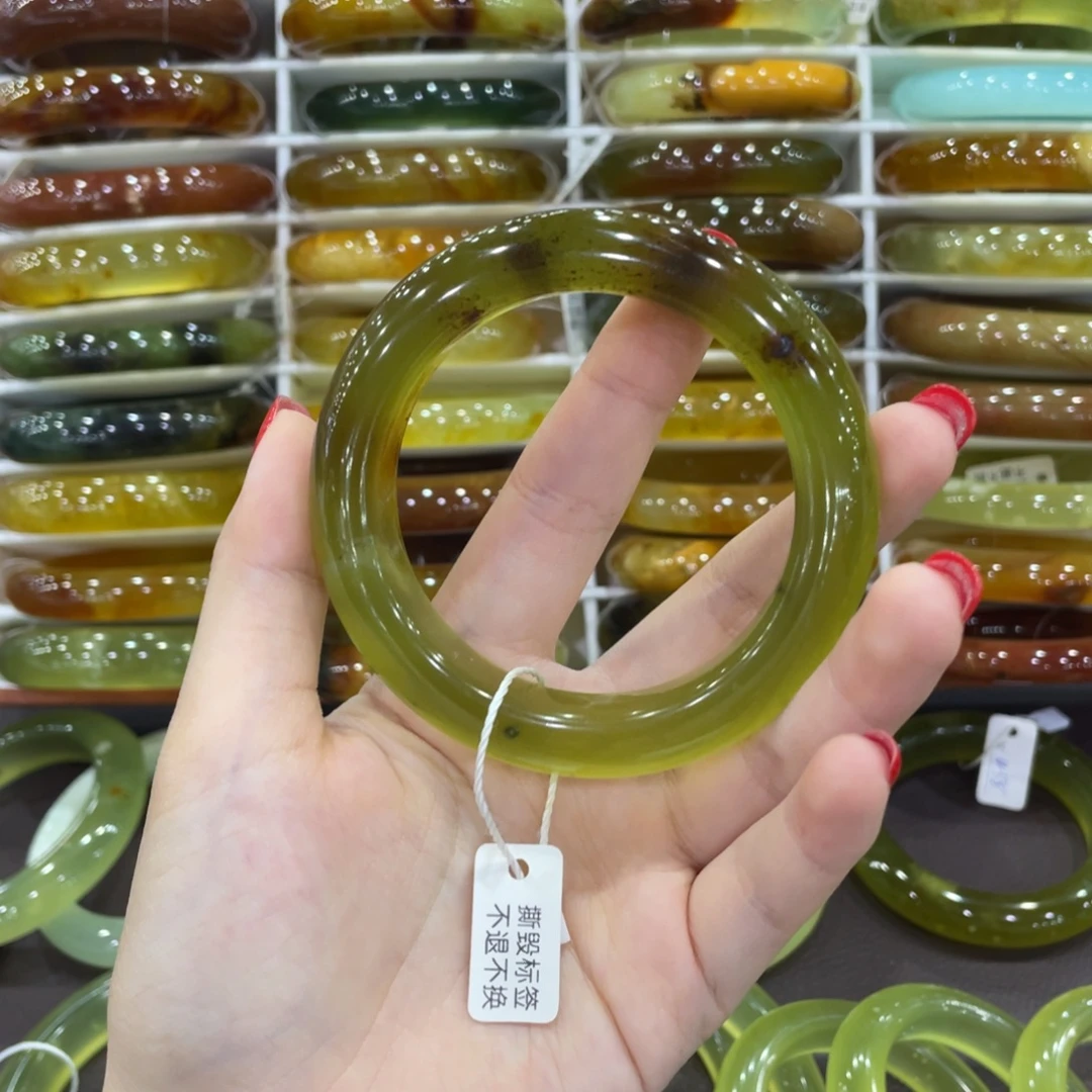 未镶嵌蛇纹石玉手镯