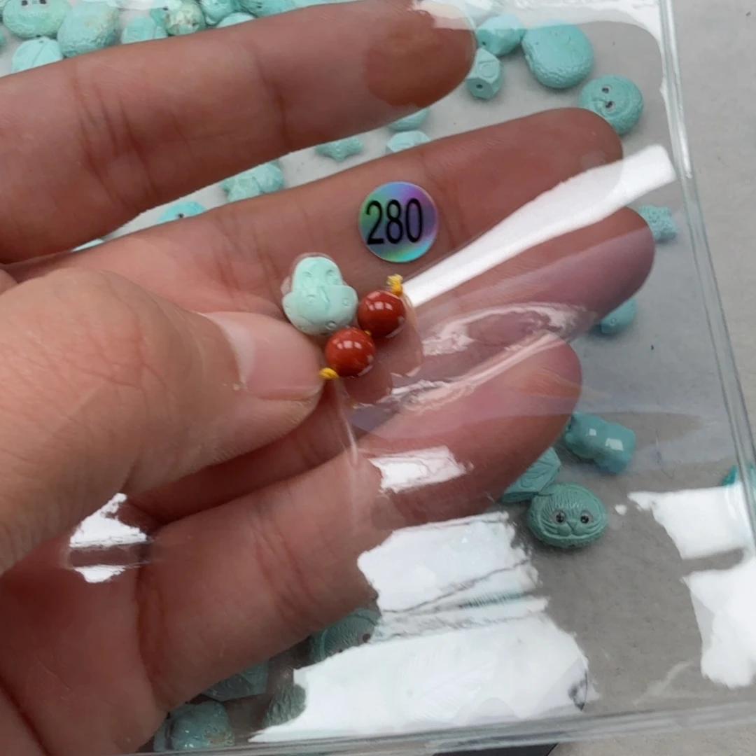 南红玛瑙未镶嵌珠宝奇石