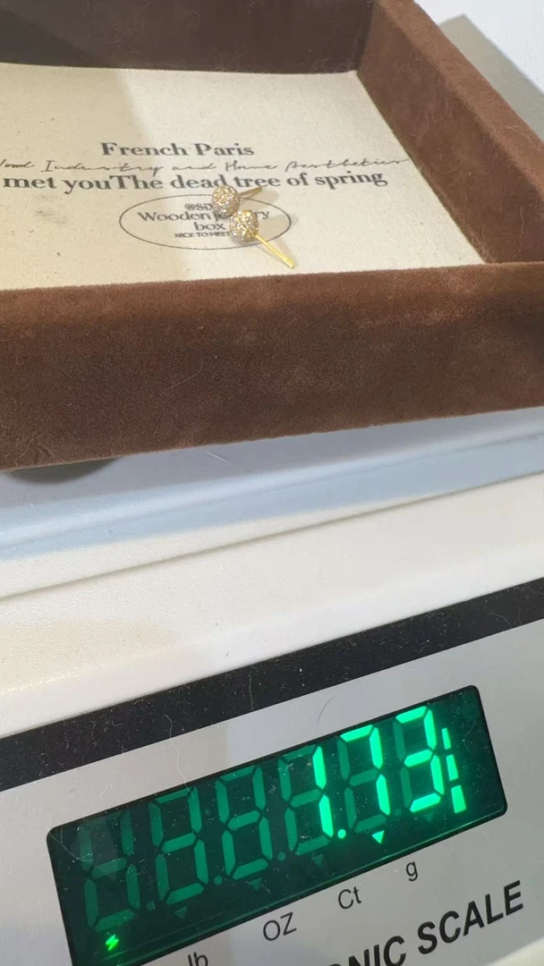 足金精品工艺耳饰