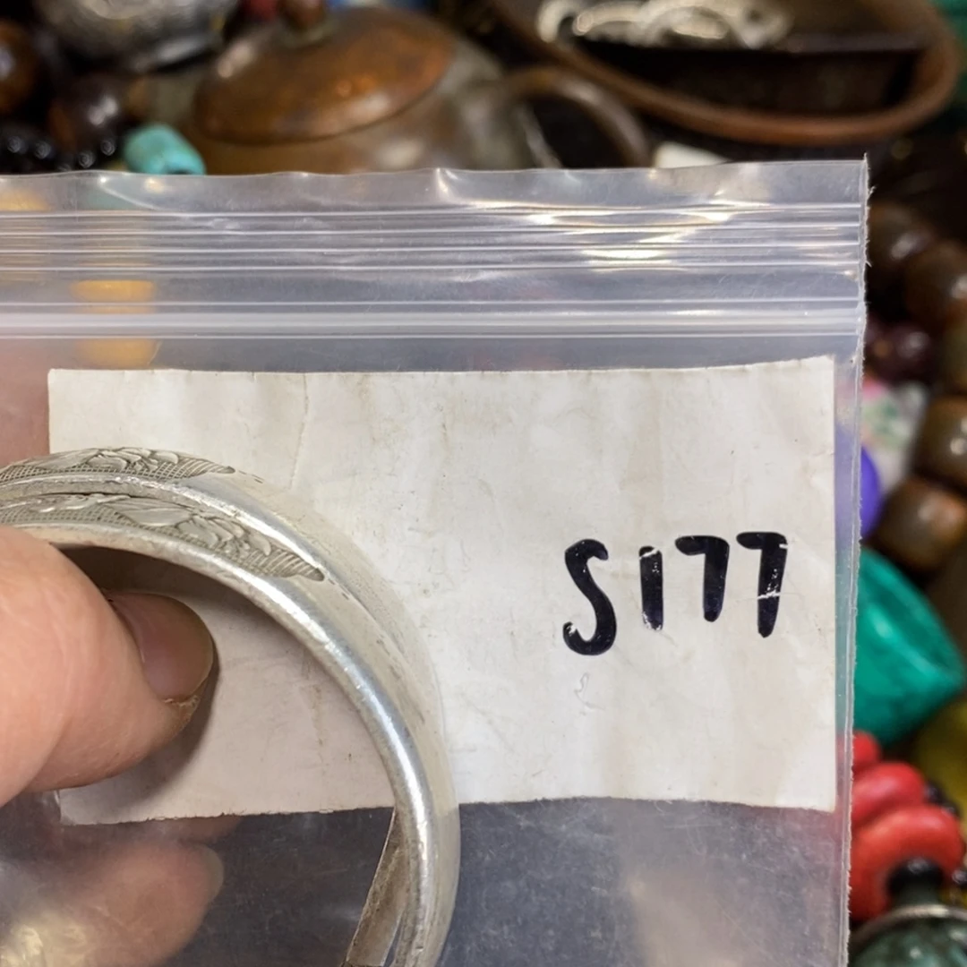 赏***己一二七杂项直播间专属链接