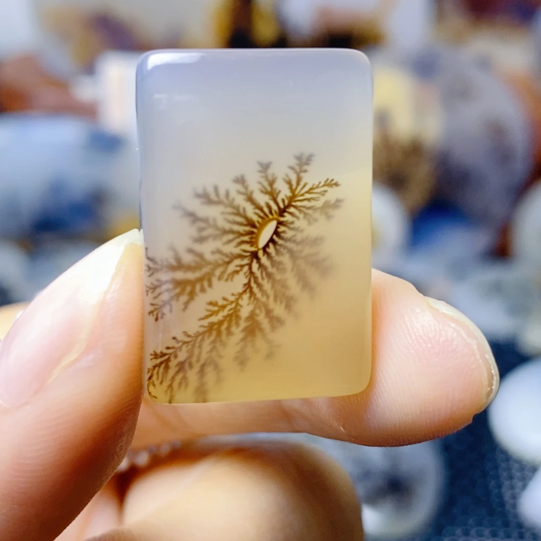 玛瑙/玉髓未镶嵌珠宝奇石