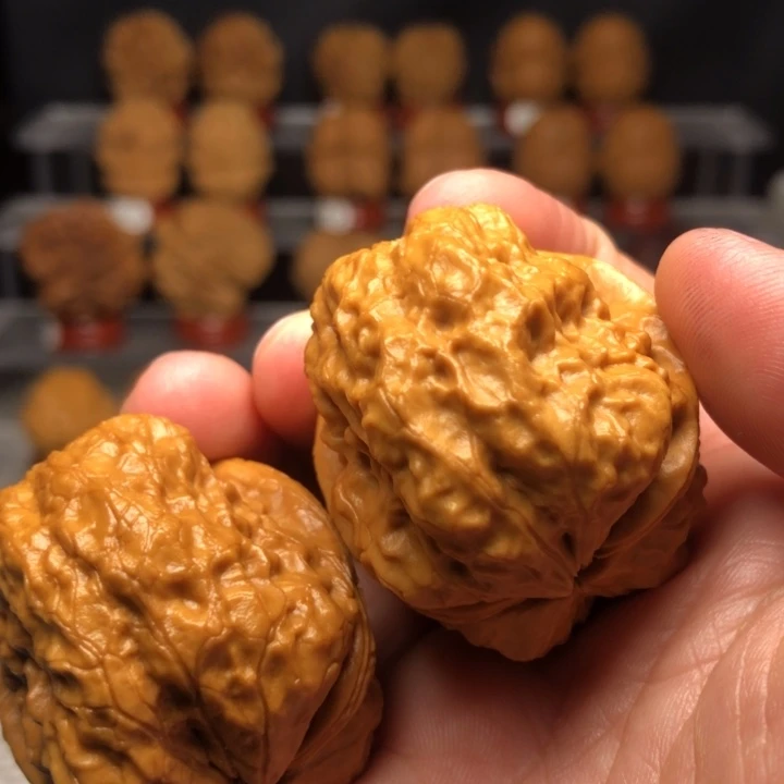 文玩核桃把件3至尊蟾王