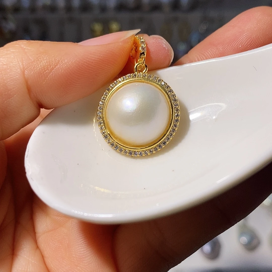 未镶嵌颈饰淡水珍珠