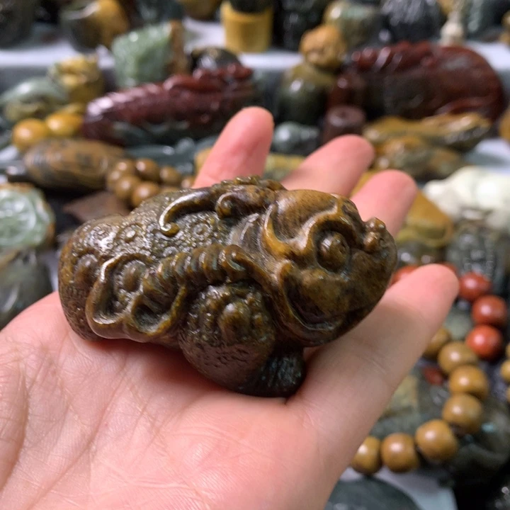 未镶嵌岫岩河磨玉（透闪石质玉）笔搁