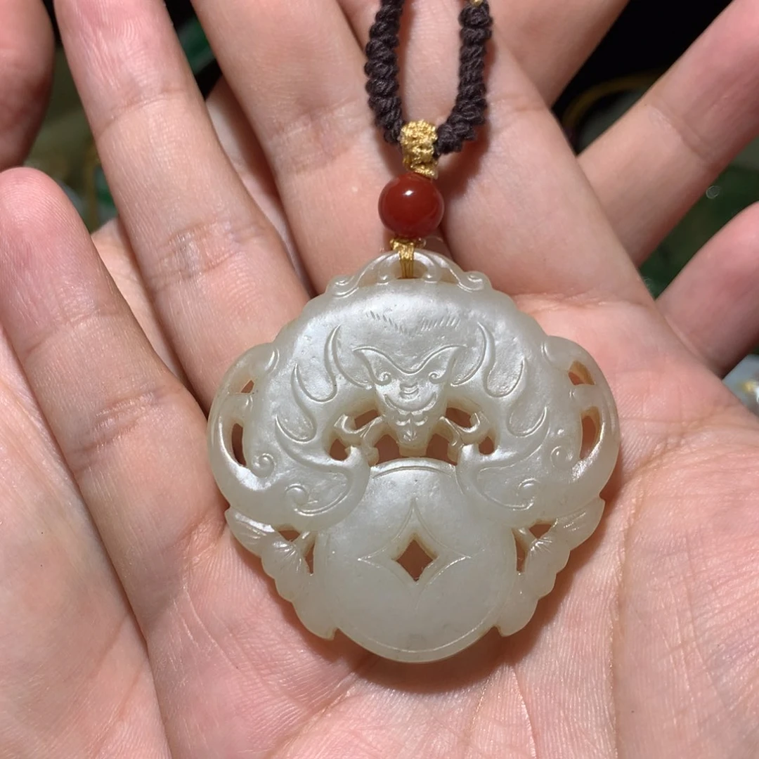 和田玉（糖玉）挂件未镶嵌