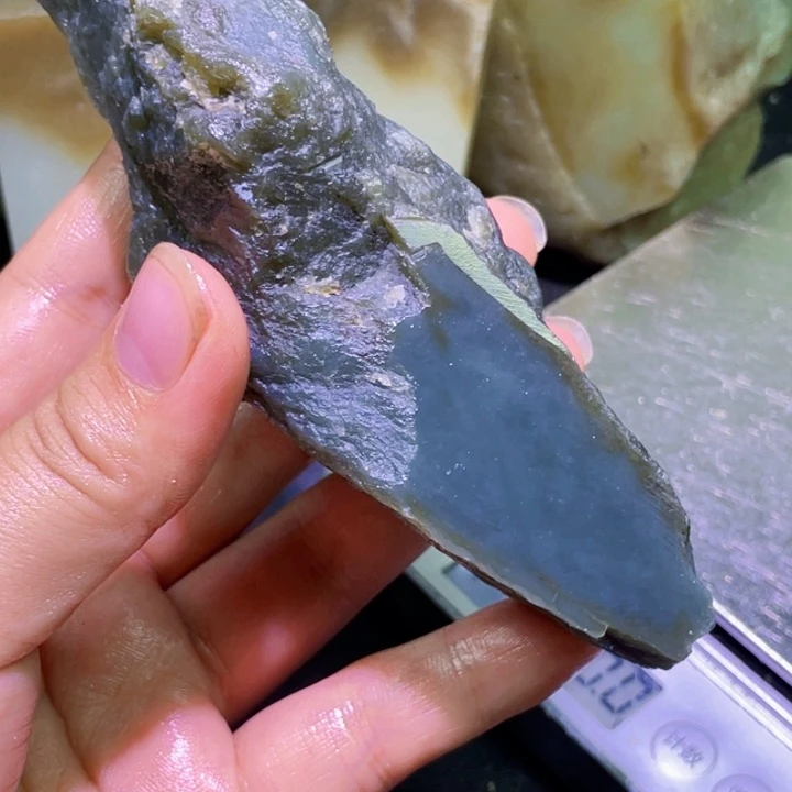 未镶嵌和田玉珠宝半成品