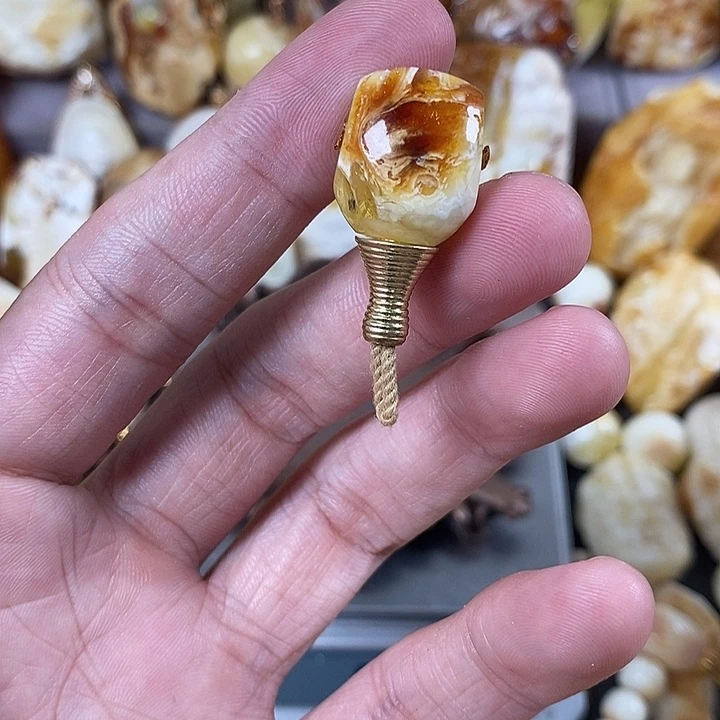 裸石琥珀未镶嵌我