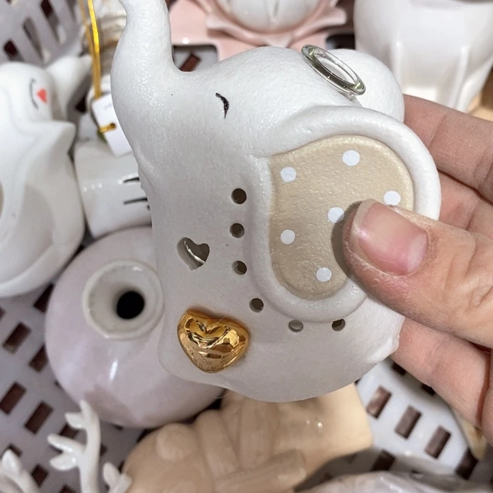 摆件陶瓷树脂材料