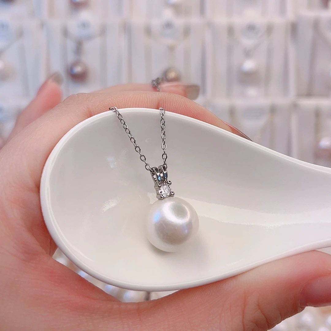淡水珍珠未镶嵌吊坠(赠链)