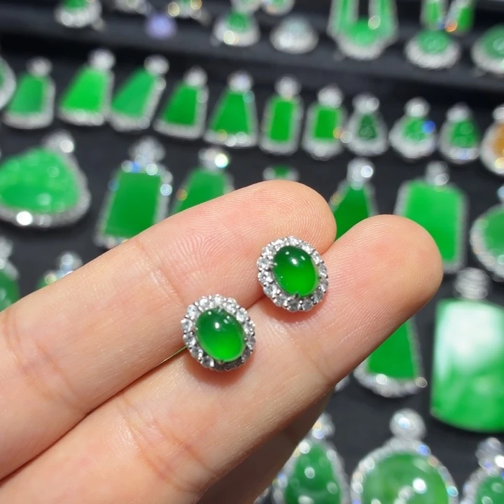 翡翠18K金镶嵌吊坠(不含链)翡翠