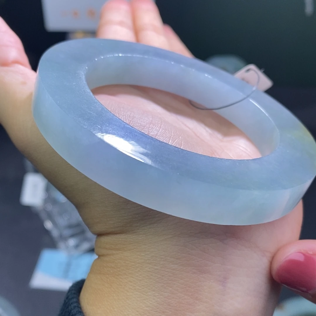 未镶嵌翡翠定制翡翠